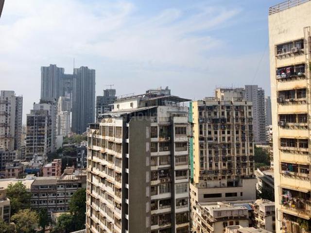 1 BHK Apartment in Chinchpokli for resale Mumbai. The reference number is 20041323