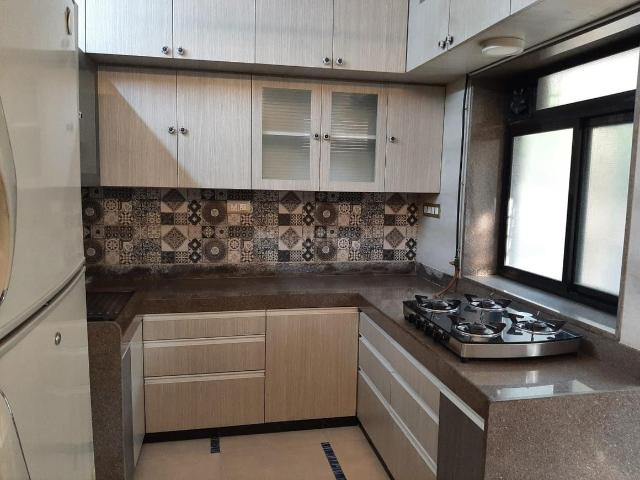 1 BHK Apartment in Andheri West for rent Mumbai. The reference number is 6054474