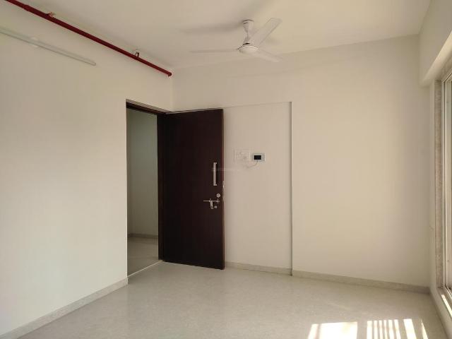 1 BHK Apartment in Andheri West for resale Mumbai. The reference number is 7725981