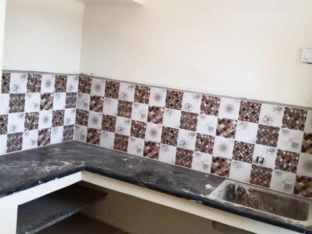 1 BHK Apartment in Adambakkam for resale Chennai. The reference number is 20464899