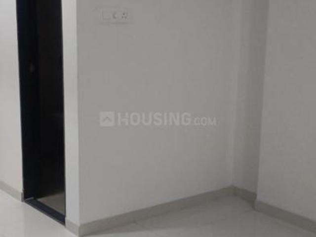 1 BHK Apartment in Borivali East for resale Mumbai. The reference number is 16995160