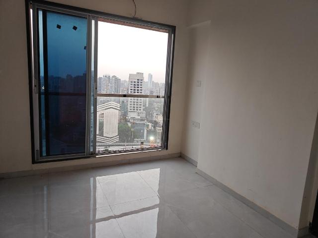1 BHK Apartment in Borivali East for resale Mumbai. The reference number is 20071698