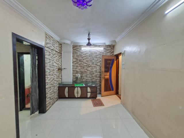 1 BHK Apartment in Borivali West for rent Mumbai. The reference number is 20392858