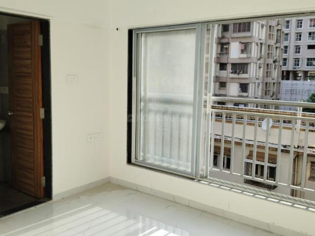 1 BHK Apartment in Borivali West for resale Mumbai. The reference number is 18124033