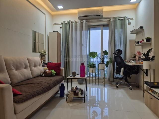 1 BHK Apartment in Borivali West for resale Mumbai. The reference number is 19762148