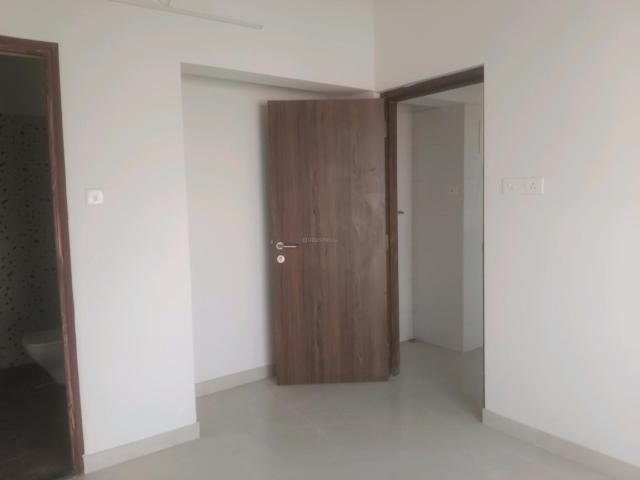 1 BHK Apartment in Borivali West for resale Mumbai. The reference number is 20454004