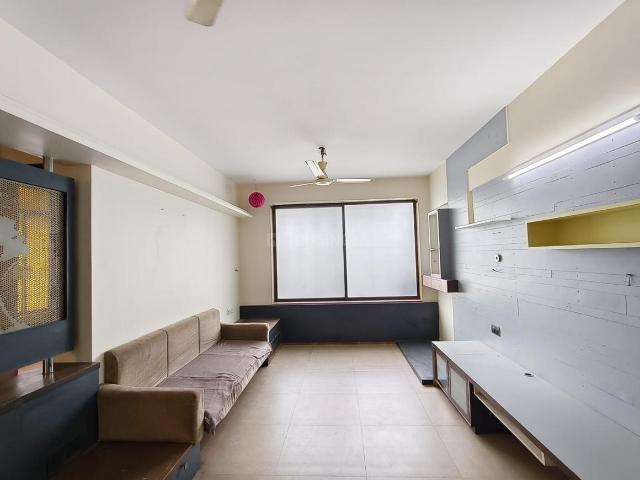 1 BHK Apartment in Borivali West for resale Mumbai. The reference number is 20462516