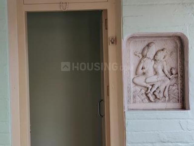 1 BHK Apartment in Borivali West for resale Mumbai. The reference number is 20430069
