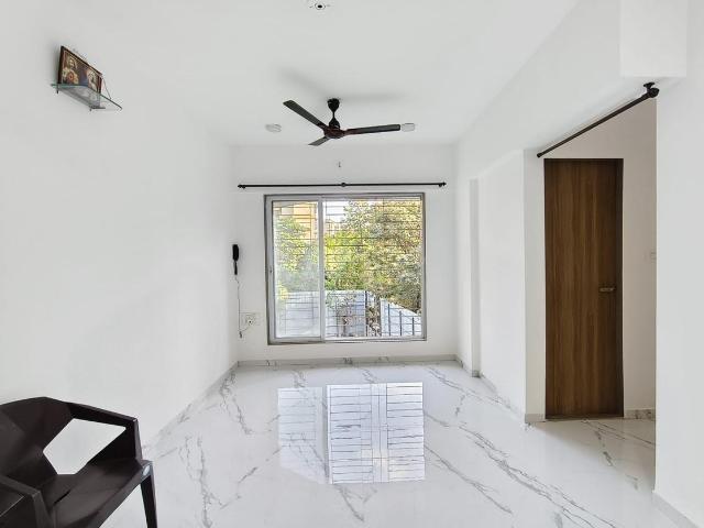 1 BHK Apartment in Borivali West for resale Mumbai. The reference number is 20618971