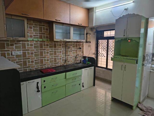 1 BHK Apartment in Borivali West for resale Mumbai. The reference number is 20721084