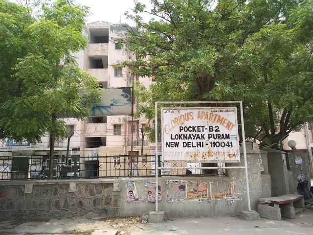 1 BHK Apartment in Bakkarwala for resale New Delhi. The reference number is 14824686