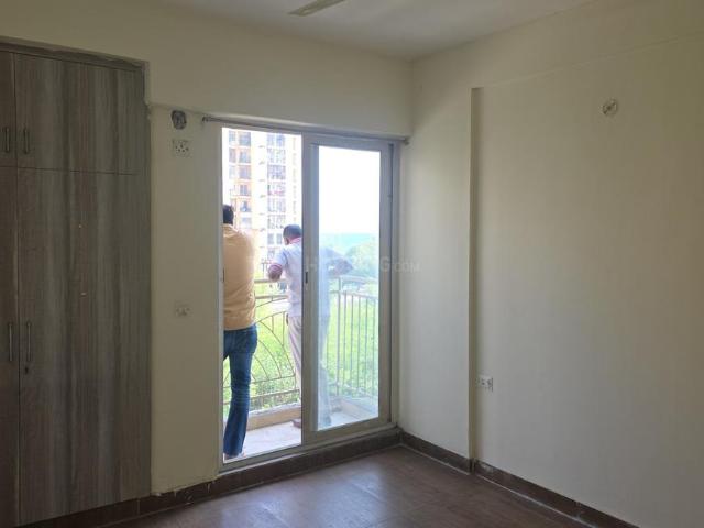 1 BHK Apartment in Bamheta Village for rent Ghaziabad. The reference number is 19784365