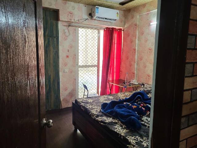 1 BHK Apartment in Bamheta Village for rent Ghaziabad. The reference number is 19899227