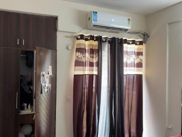1 BHK Apartment in Bamheta Village for rent Ghaziabad. The reference number is 20949955