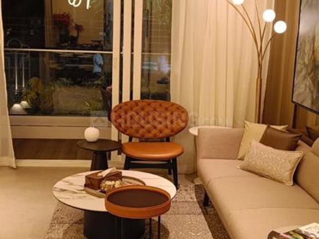 1 BHK Apartment in Bandra East for resale Mumbai. The reference number is 10418601