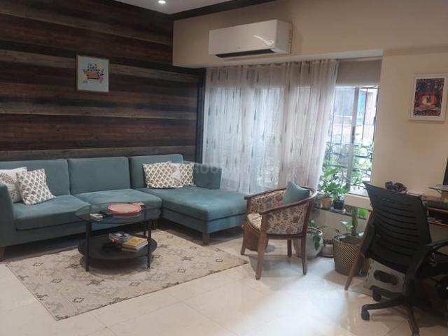 1 BHK Apartment in Bandra West for rent Mumbai. The reference number is 19380116