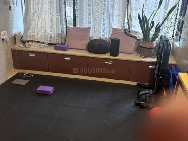 1 BHK Apartment in Bandra West for rent Mumbai. The reference number is 20170749