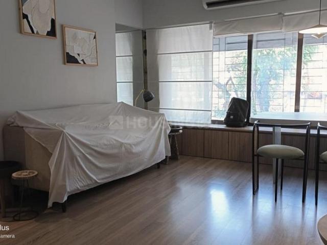 1 BHK Apartment in Bandra West for rent Mumbai. The reference number is 20333440
