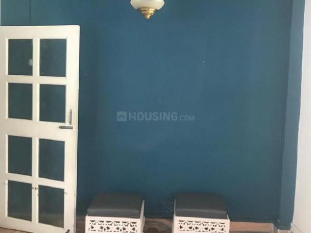 1 BHK Apartment in Bandra West for rent Mumbai. The reference number is 20486144