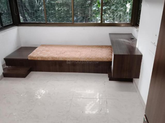 1 BHK Apartment in Bandra West for rent Mumbai. The reference number is 20690737