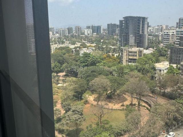 1 BHK Apartment in Bandra West for resale Mumbai. The reference number is 17071221