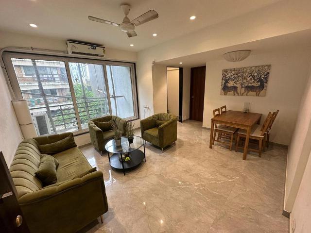 1 BHK Apartment in Bandra West for resale Mumbai. The reference number is 18155221