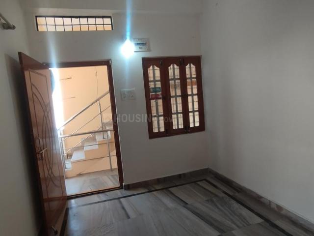 1 BHK Apartment in Banjara Hills for rent Hyderabad. The reference number is 17537730