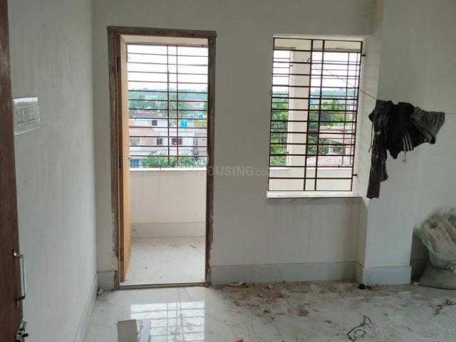 1 BHK Apartment in Barasat for resale Kolkata. The reference number is 20490487