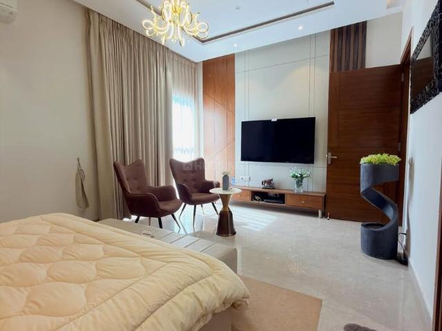 1 BHK Apartment in Barog for resale Solan. The reference number is 19658197