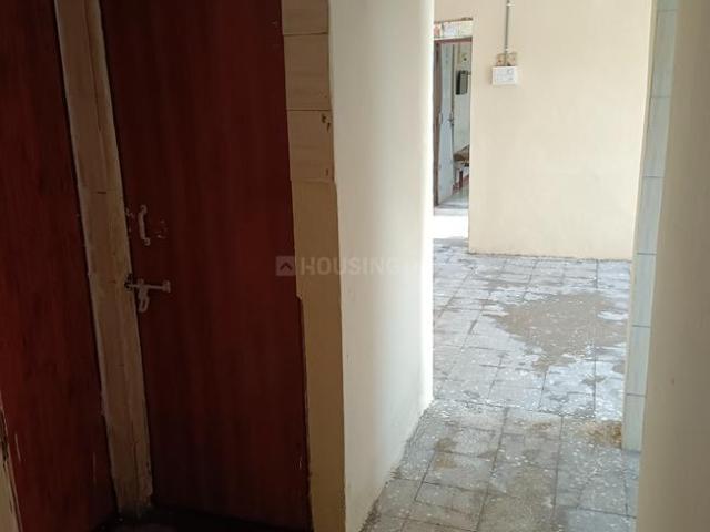 1 BHK Apartment in Shakti Industrial Zone for resale Rajkot. The reference number is 15595839