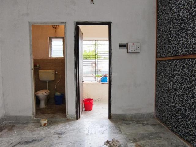 1 BHK Apartment in Behala for resale Kolkata. The reference number is 20928221