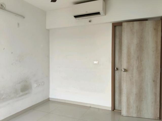 1 BHK Apartment in Bhiwandi for rent Thane. The reference number is 18444038