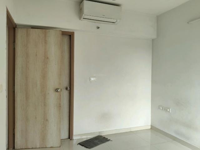 1 BHK Apartment in Bhiwandi for rent Thane. The reference number is 20569273