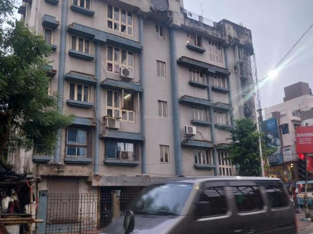 1 BHK Apartment in Bhowanipore for resale Kolkata. The reference number is 20392835