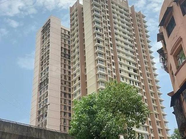 1 BHK Apartment in Byculla for resale Mumbai. The reference number is 20574758