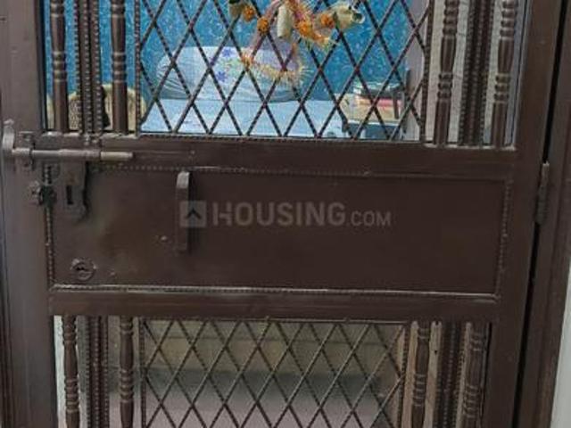 1 BHK Apartment in Govindpuram for resale Ghaziabad. The reference number is 19011426