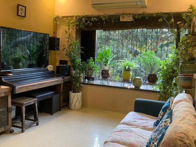 1 BHK Apartment in Goregaon East for rent Mumbai. The reference number is 19711296