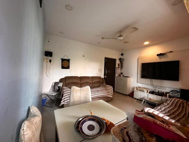 1 BHK Apartment in Goregaon East for rent Mumbai. The reference number is 20347389