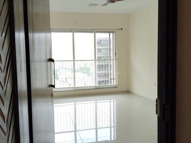 1 BHK Apartment in Goregaon East for resale Mumbai. The reference number is 20065219