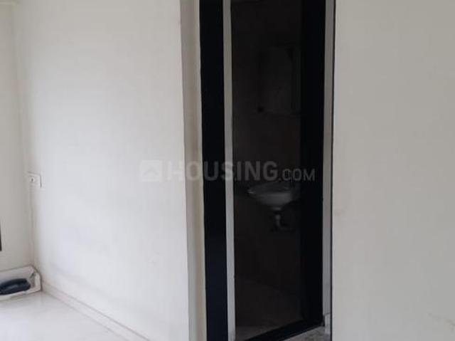 1 BHK Apartment in Goregaon East for resale Mumbai. The reference number is 20614213