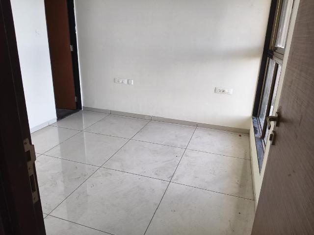 1 BHK Apartment in Goregaon West for rent Mumbai. The reference number is 20015559