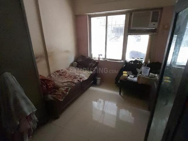 1 BHK Apartment in Goregaon West for rent Mumbai. The reference number is 20348228