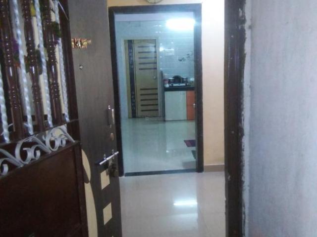 1 BHK Apartment in Goregaon West for resale Mumbai. The reference number is 7484974