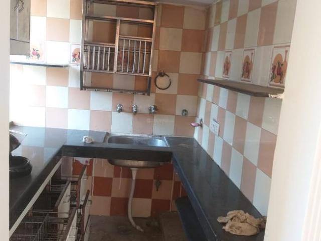 1 BHK Apartment in Garhi for rent New Delhi. The reference number is 7248287