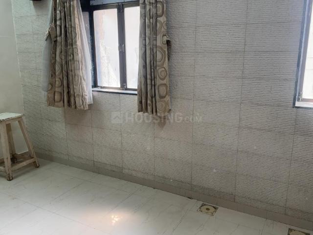 1 BHK Apartment in Ghatkopar East for rent Mumbai. The reference number is 19352351