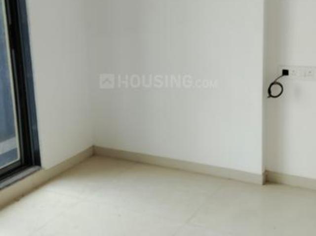 1 BHK Apartment in Ghatkopar East for resale Mumbai. The reference number is 17492488