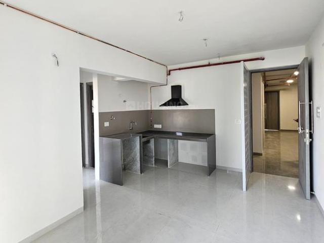 1 BHK Apartment in Ghatkopar East for resale Mumbai. The reference number is 18679541