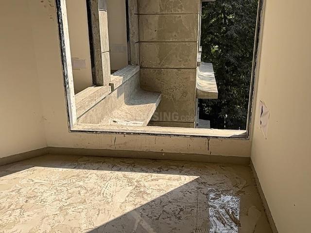 1 BHK Apartment in Ghatkopar East for resale Mumbai. The reference number is 19055272
