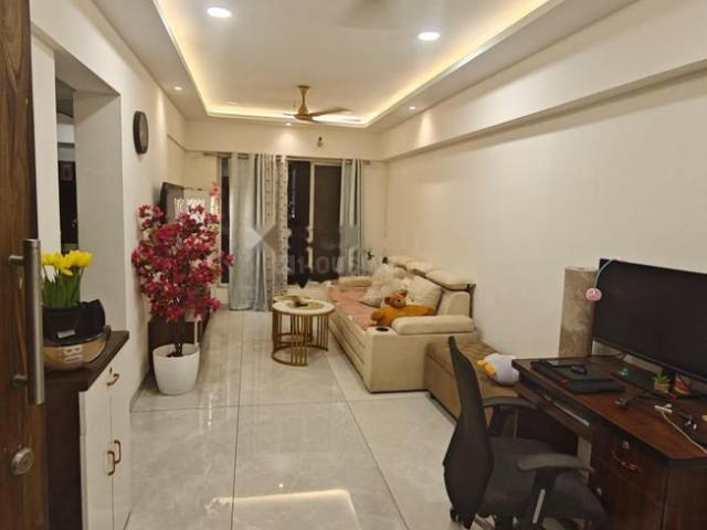 1 BHK Apartment in Ghatkopar East for resale Mumbai. The reference number is 20476786