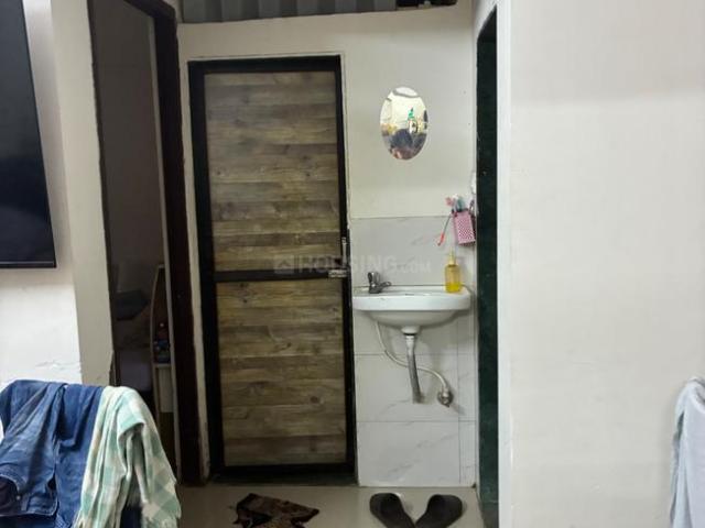 1 BHK Apartment in Ghatkopar East for resale Mumbai. The reference number is 20672580